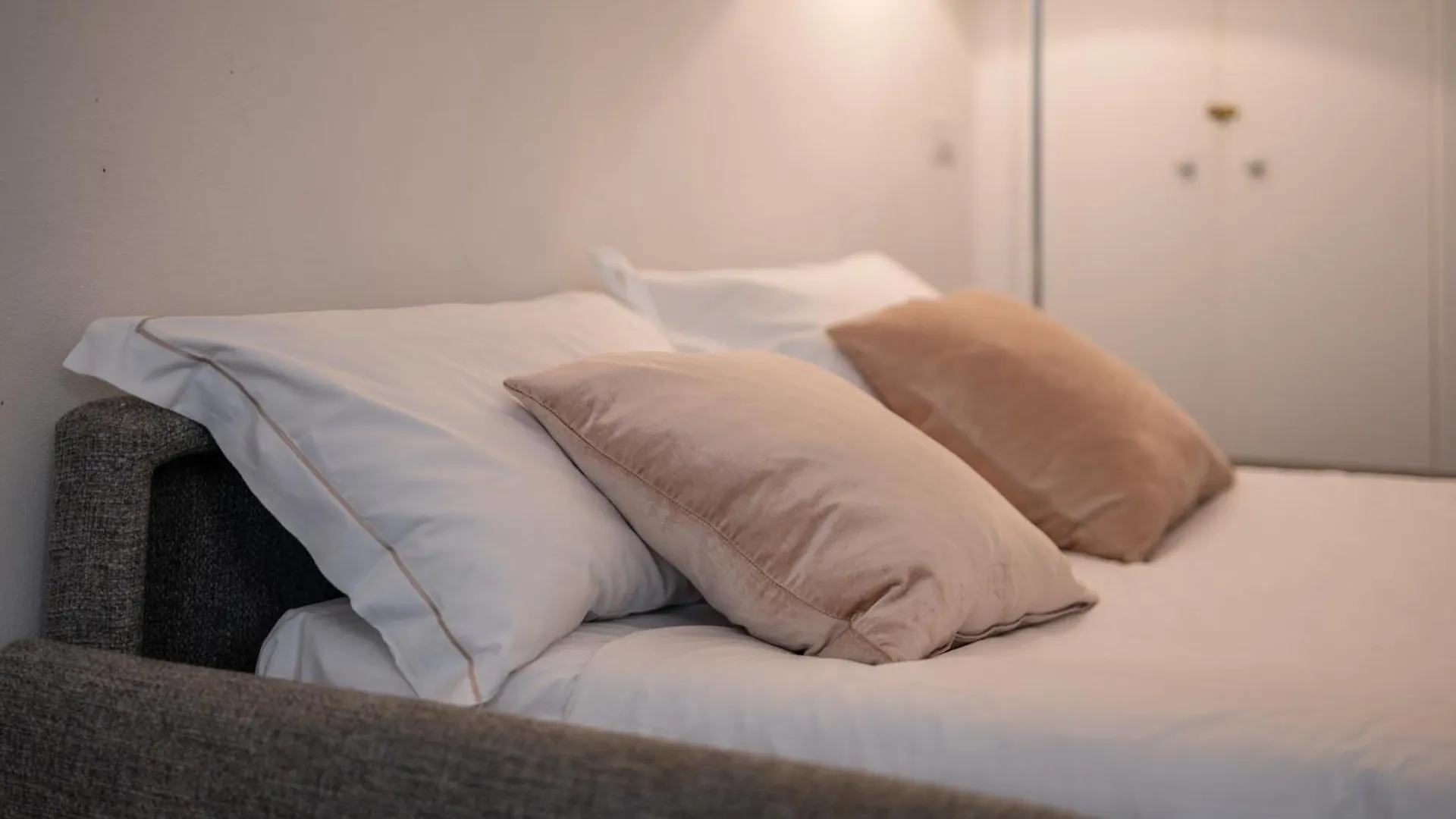 The Florentine Backpacker Florence Apartment